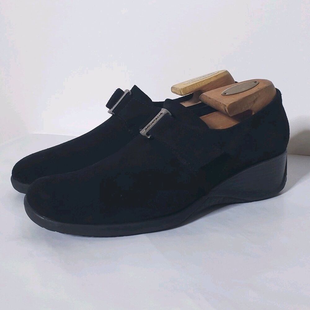 Aquatalia By Marvin K Shoes Womens 8.5 Loafer Black Suede Casual Wedge Comfort